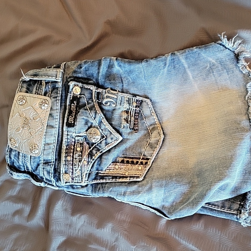 Miss Me Shorts